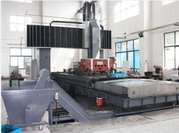 Large gantry milling machine